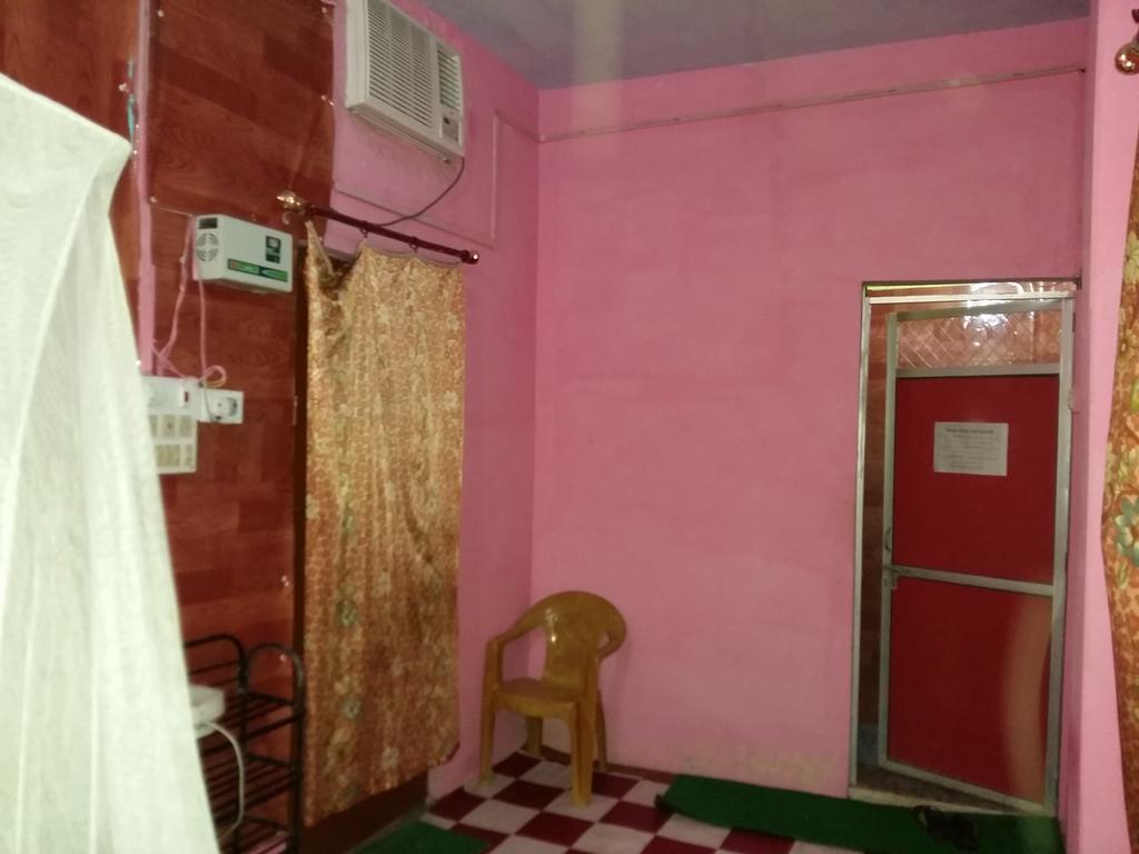 Somit Paying Guest House Varanasi Room photo
