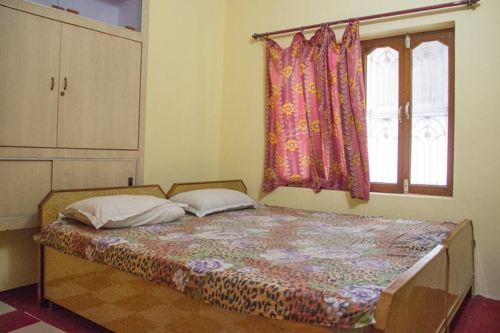 Somit Paying Guest House Varanasi Exterior photo