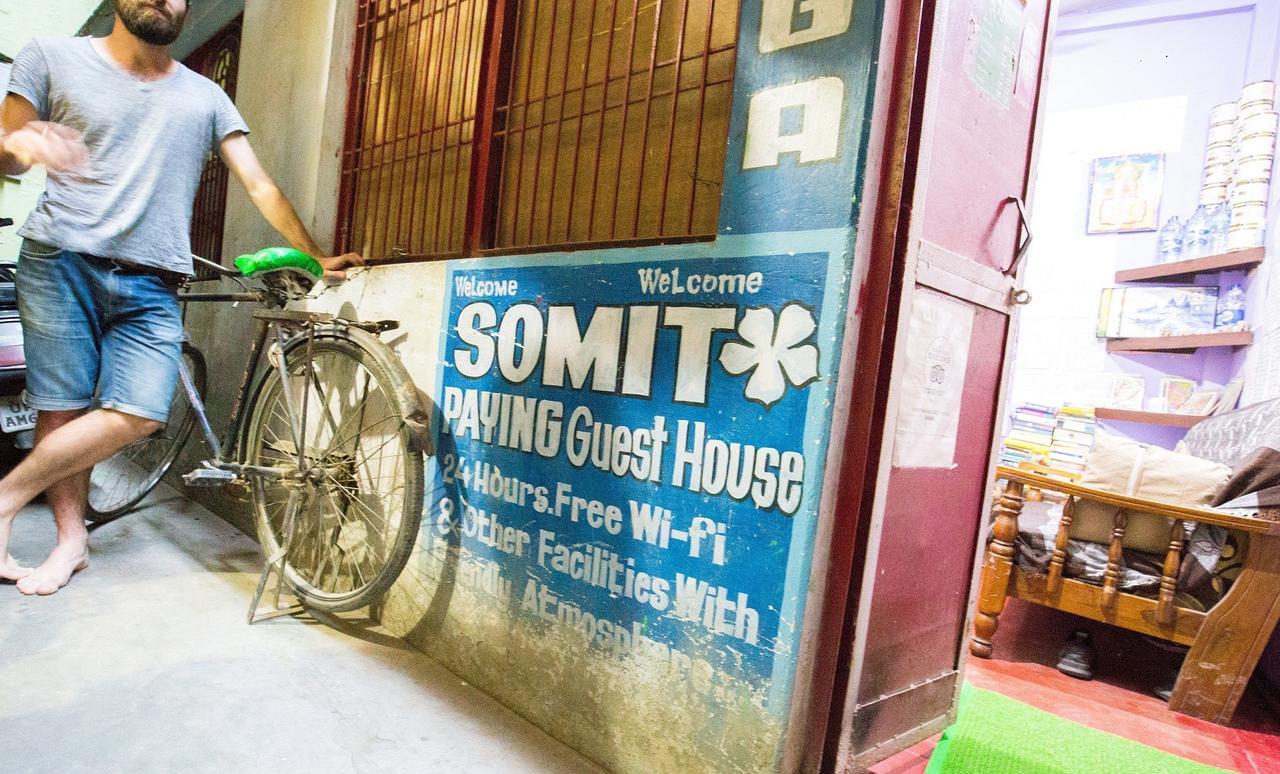 Somit Paying Guest House Varanasi Exterior photo